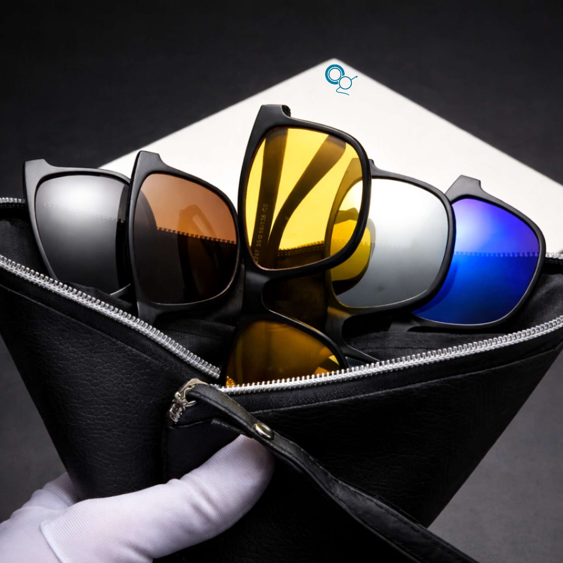 نمای عینک طبی کاوردار مگنتی مدل 2267